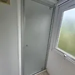 De