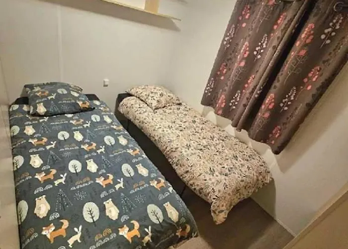 Kamp alanı De *